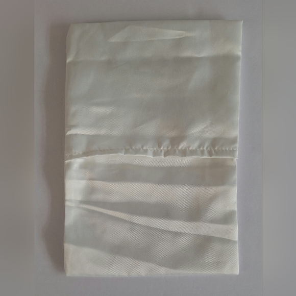 Gucci bag empty. - Picture 2 of 3